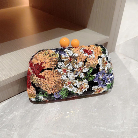 Multi color clutch