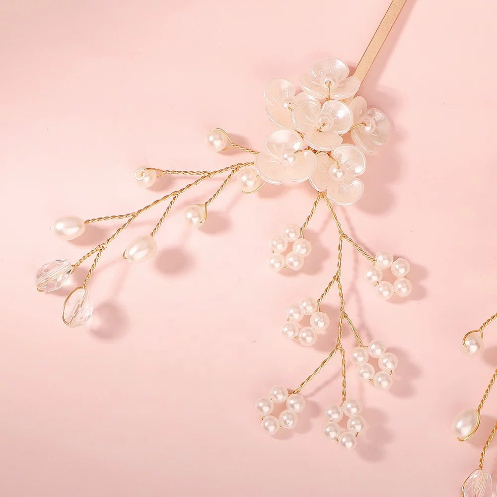 Set of 2 cute flower pins